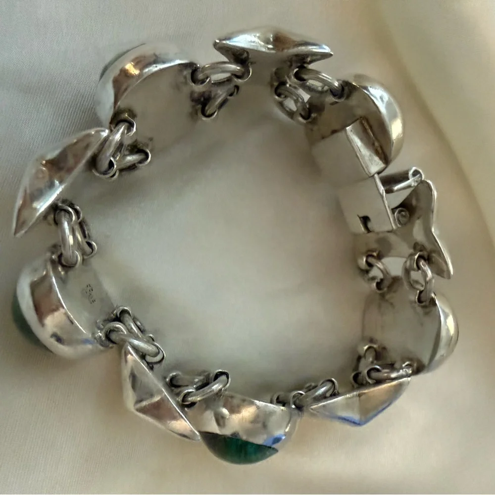 Mexican Sterling Silver Green Stone Bracelet Taxco Hallmark - Picture 8 of 8